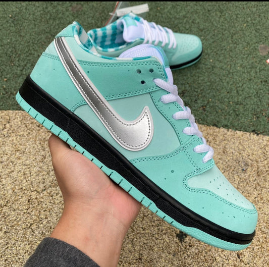 Nike SB Dunk Low